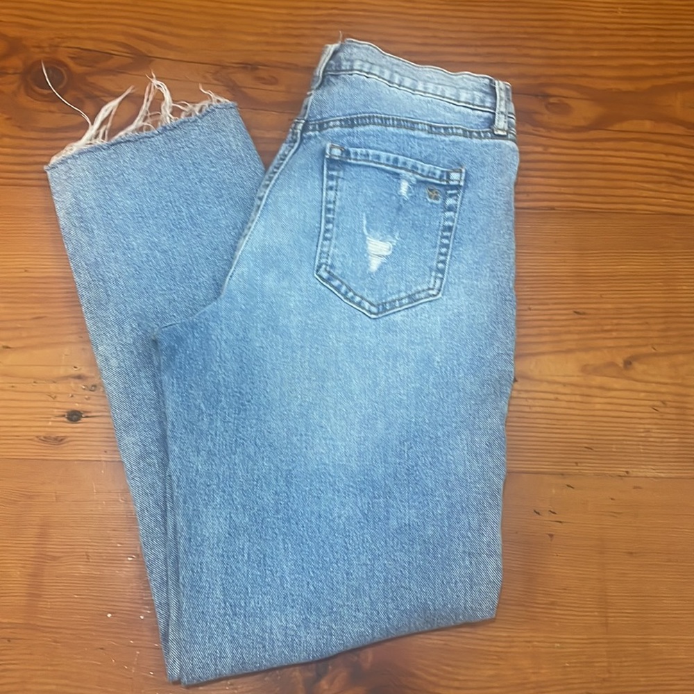 Jessica simpson mika best friend straight leg jean. High waist. Cropped. Size 25